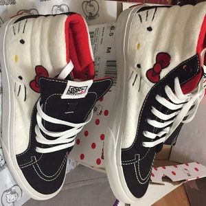 Hello Kitty Vans SK8 Slim HK Plush